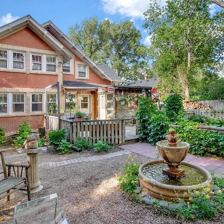 Robins Nest Bed & Breakfast Cody Exterior photo
