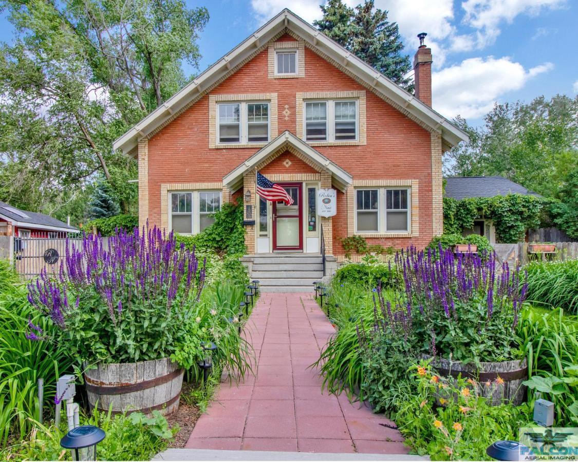 Robins Nest Bed & Breakfast Cody Exterior photo